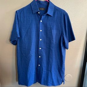 Tasso Elba men’s silk blend small button up.